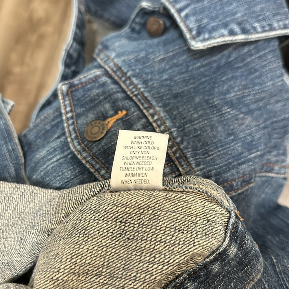 Jean jacket - Picture 5 of 8